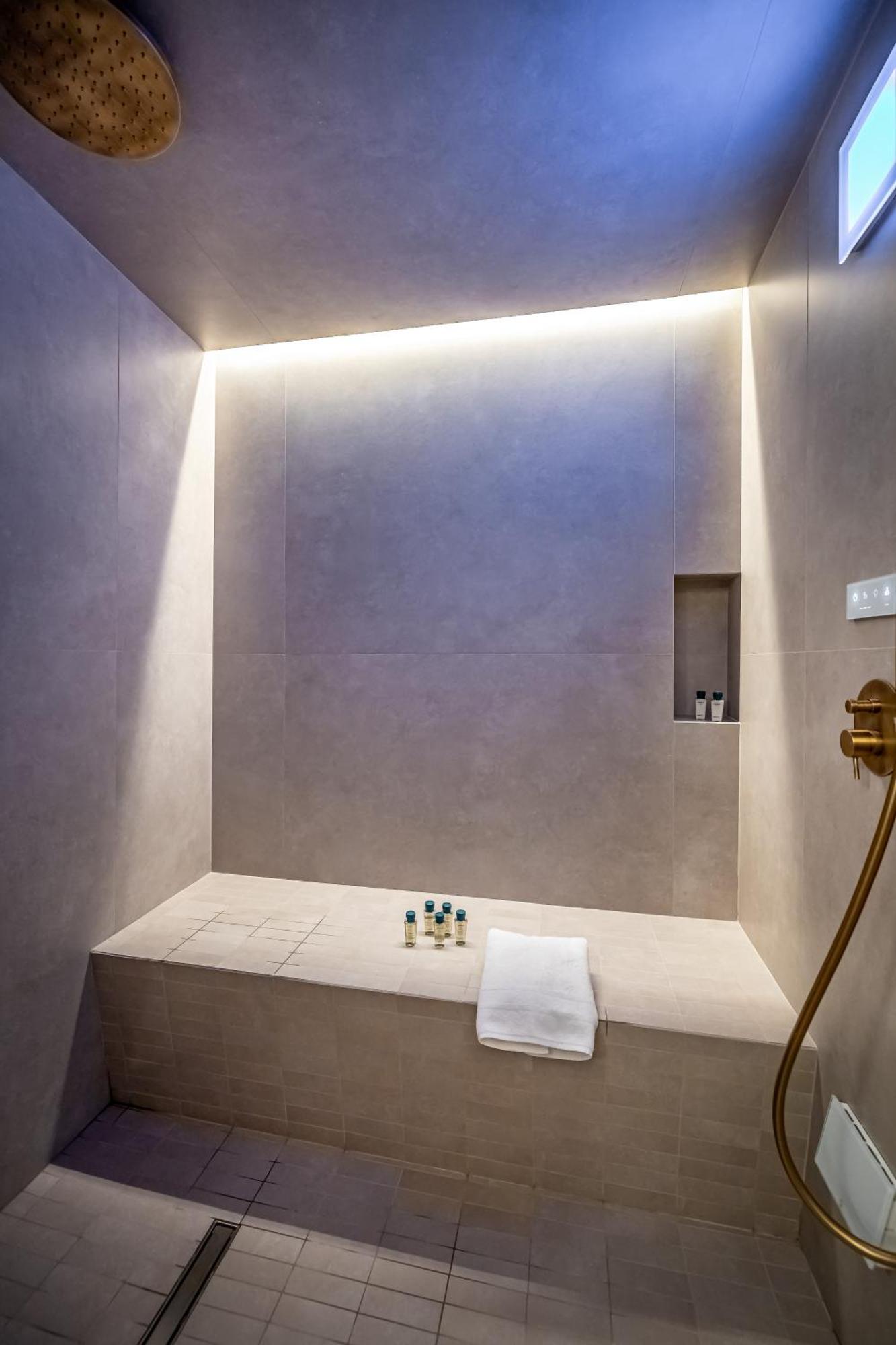 Dimora Collection - Le Corti - Boutique Luxury Suites In A Restored 13Th Century Convent, With Sauna And Gym (Adults Only) Florença Exterior foto