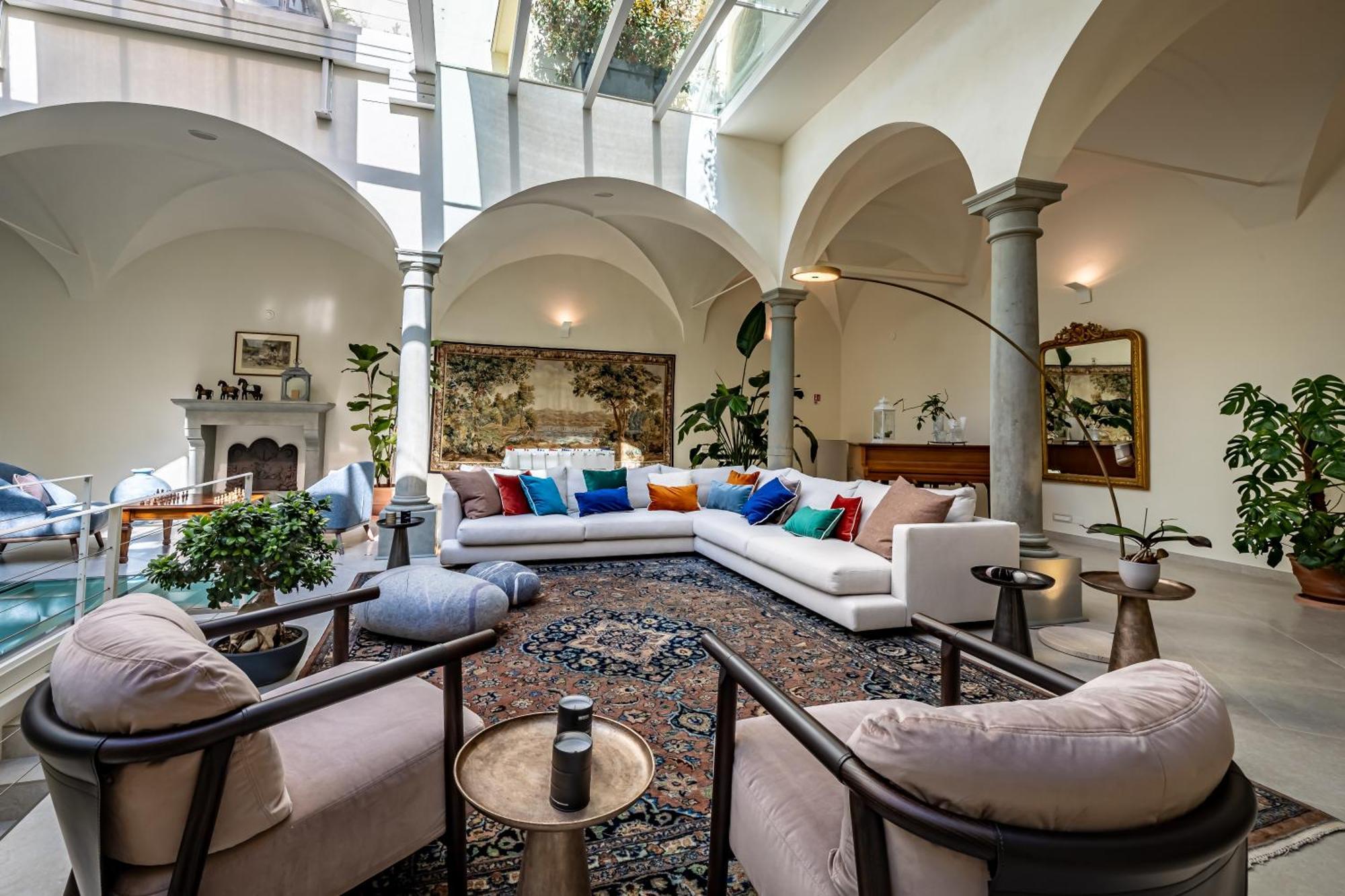 Dimora Collection - Le Corti - Boutique Luxury Suites In A Restored 13Th Century Convent, With Sauna And Gym (Adults Only) Florença Exterior foto