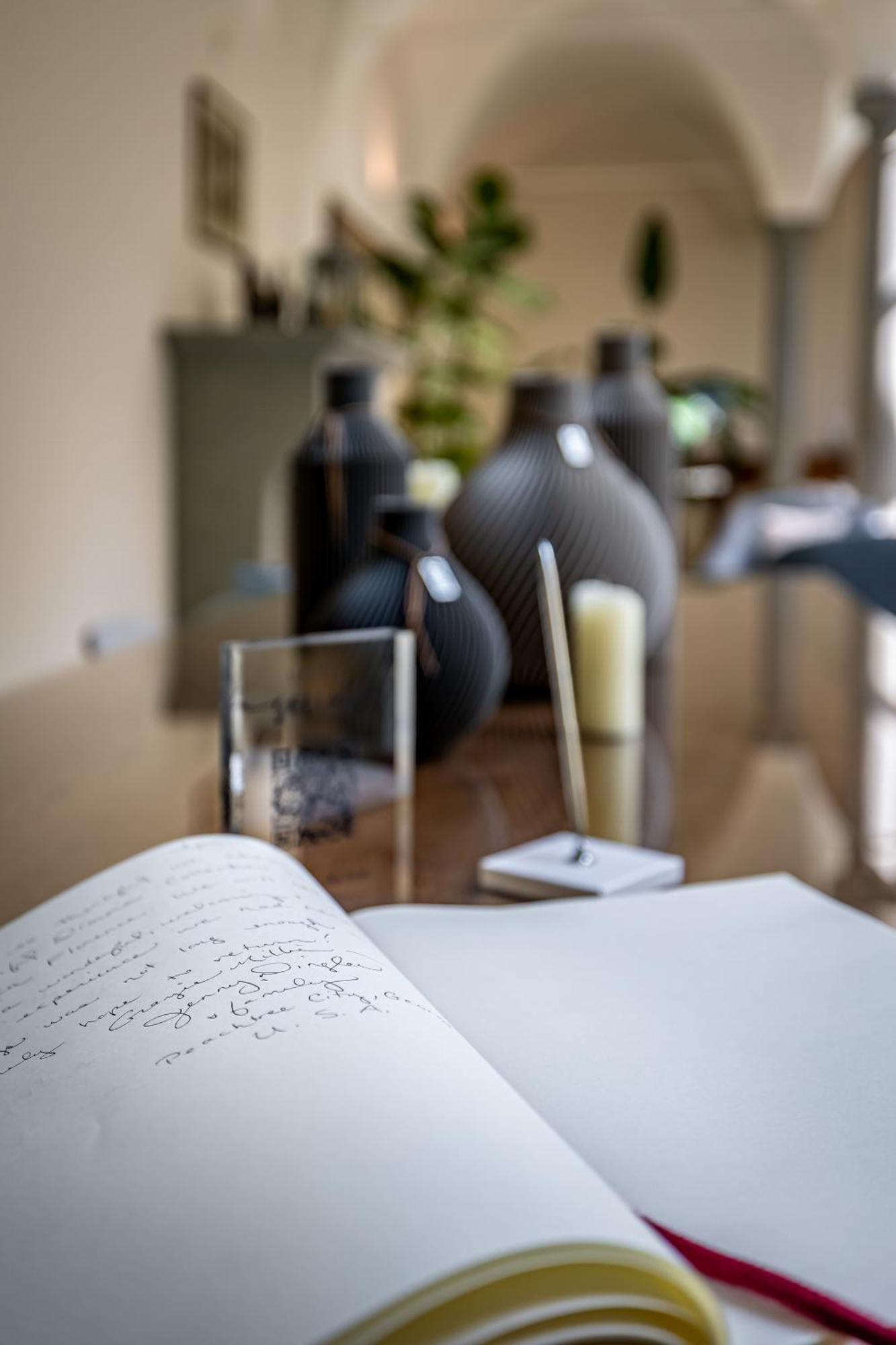 Dimora Collection - Le Corti - Boutique Luxury Suites In A Restored 13Th Century Convent, With Sauna And Gym (Adults Only) Florença Exterior foto